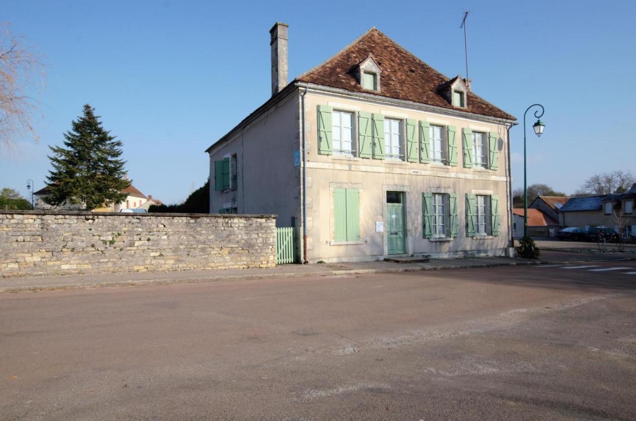 Gîte communal 149 Sainpuits Esterno foto